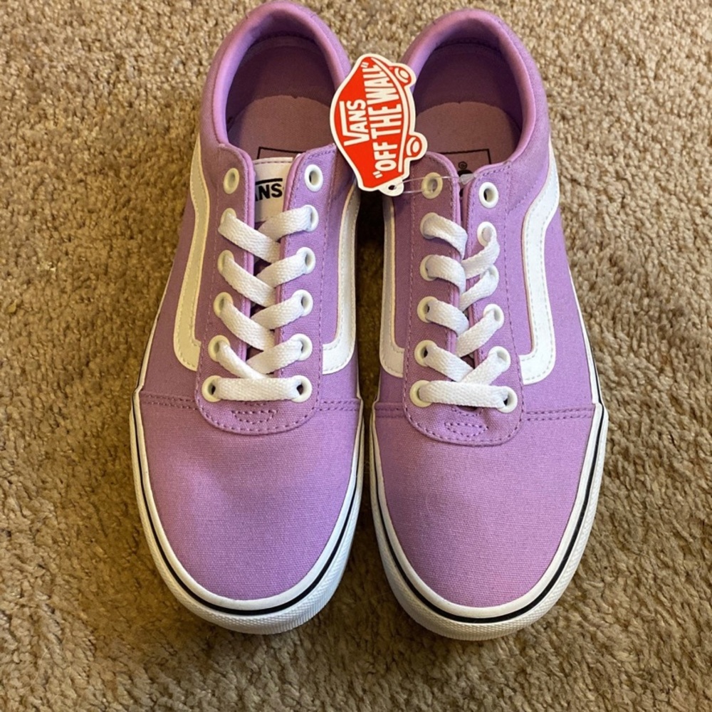 NWT women’s vans